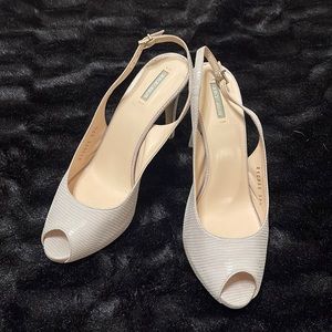 Giorgio Armani heels size 39.5 Beige